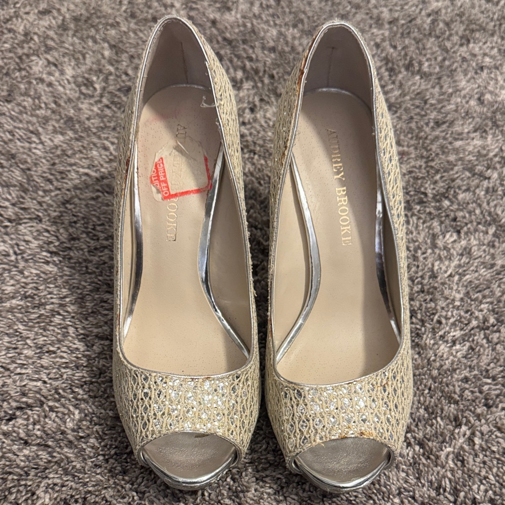Women's Cream And Gold Peep Toe With Silver Heels